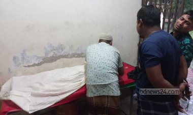 চাঁদপুরে ঝড়ের রাতে দাদি-নাতিকে কুপিয়ে হত্যা