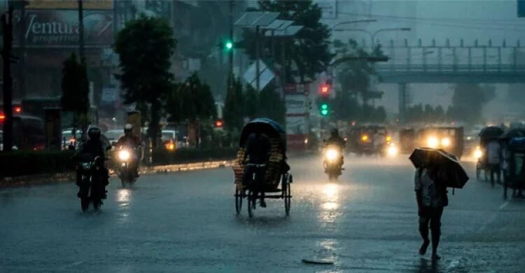 অবশেষে ঢাকায় স্বস্তির বৃষ্টি