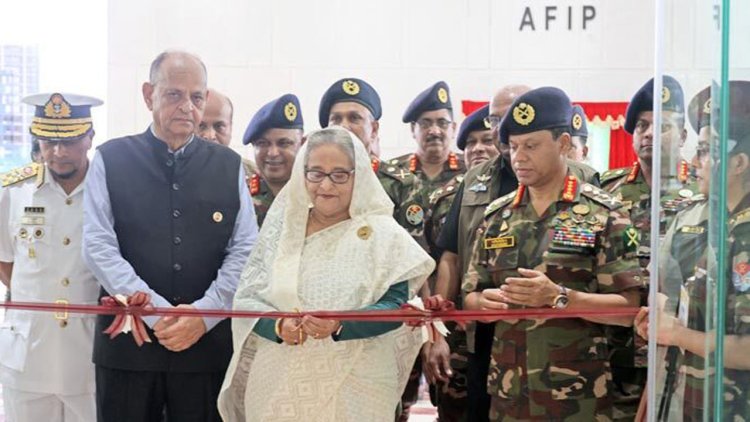 আশ্রমকাণ্ডে দায় এড়াতে পারেন না মিল্টনের স্ত্রী