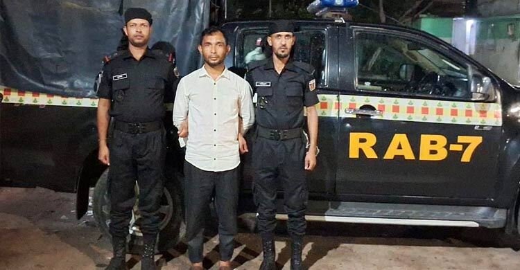 চট্টগ্রামে হত্যা মামলার আসামি গ্রেফতার