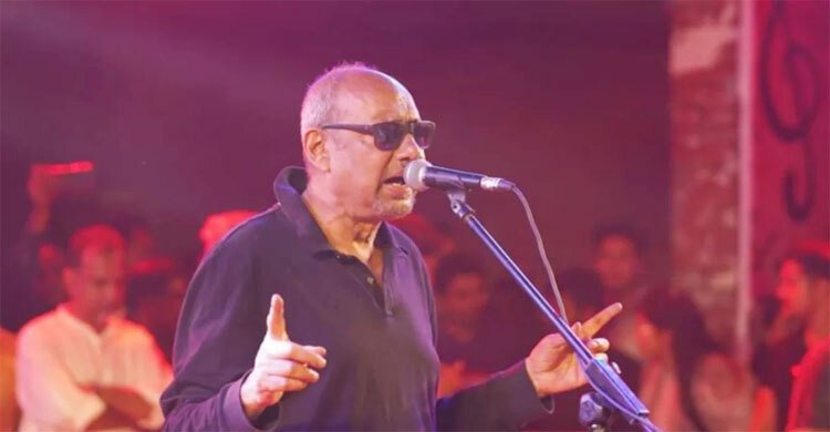শনিবার ঢাকায় গাইবেন অঞ্জন দত্ত