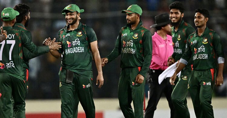 মঙ্গলবার দুপুরে বিশ্বকাপের দল ঘোষণা
