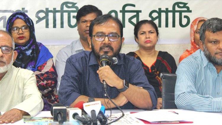 ‘রিজার্ভ ও টাকার দরপতনের সঙ্গে সরকারের পতন অনিবার্য হয়ে উঠেছে’