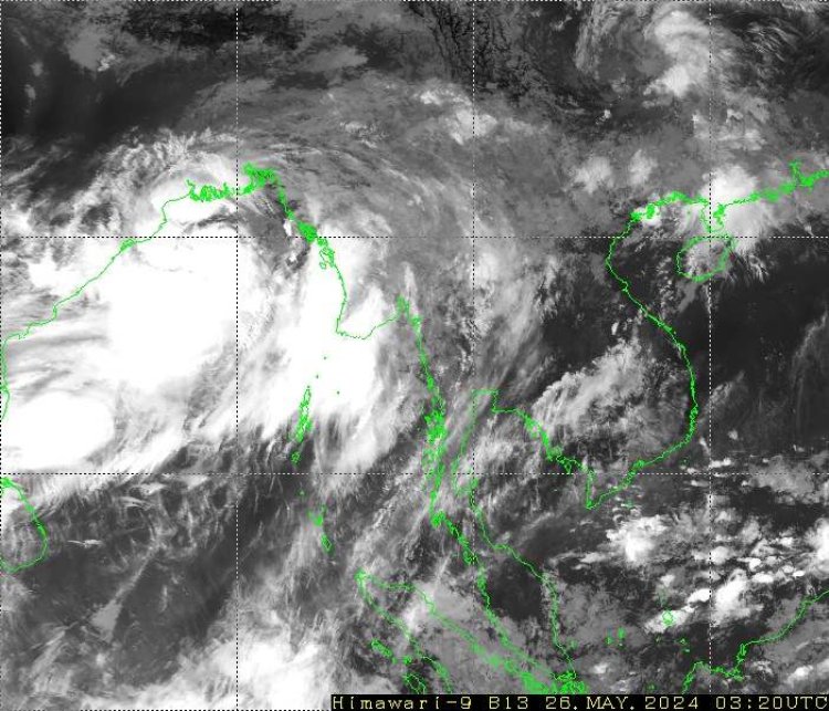 প্রবল ঘূর্ণিঝড়ে পরিণত ‘রিমাল’ মোংলা-পায়রা বন্দরে ১০ নম্বর মহাবিপৎসংকেত