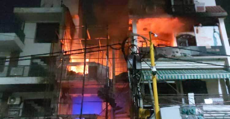 দিল্লিতে শিশু হাসপাতালে আগুন, ৭ নবজাতকের মৃত্যু