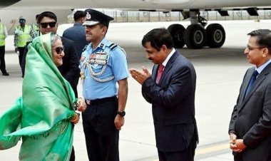  মোদীর শপথ অনুষ্ঠানে যোগ দিতে নয়াদিল্লী পৌঁছেছেন প্রধানমন্ত্রী