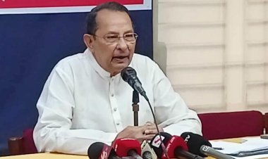 দাগি বড়লোকদের গলায় পা দিয়ে কর দিতে বাধ্য করেন: বাজেট নিয়ে ইনু