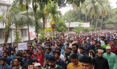 কোটা পুনর্বহাল আদেশের বিরুদ্ধে বিক্ষোভ, উত্তাল ঢাবি