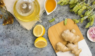 সকালে খালি পেটে আদার রস খাবেন যে কারণে