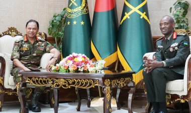 সেনাপ্রধানের সঙ্গে রুয়ান্ডার চিফ অব ডিফেন্স স্টাফের সাক্ষাৎ