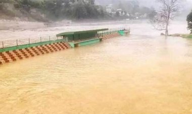 পশ্চিমবঙ্গে বিপৎসীমা ছাড়িয়েছে তিস্তার পানি