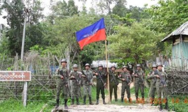 রাখাইনের নিয়ন্ত্রণ হারানোর পথে মিয়ানমার সেনাবাহিনী
