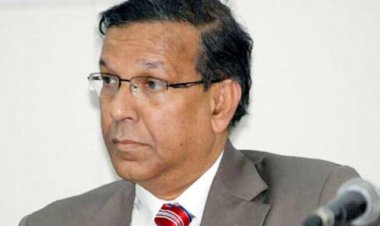  খালেদা ইস্যুতে আইনমন্ত্রী ভারসাম্য ঠিক নেই বলে বিএনপি দোষারোপ করছে