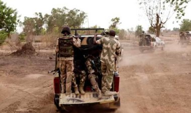  নাইজেরিয়ায় সিরিজ বোমা হামলায় নিহত ১৮     