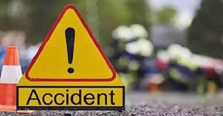 বিয়ের অনুষ্ঠানে যাওয়ার পথে মর্মান্তিক দুর্ঘটনা, নিহত ১৩