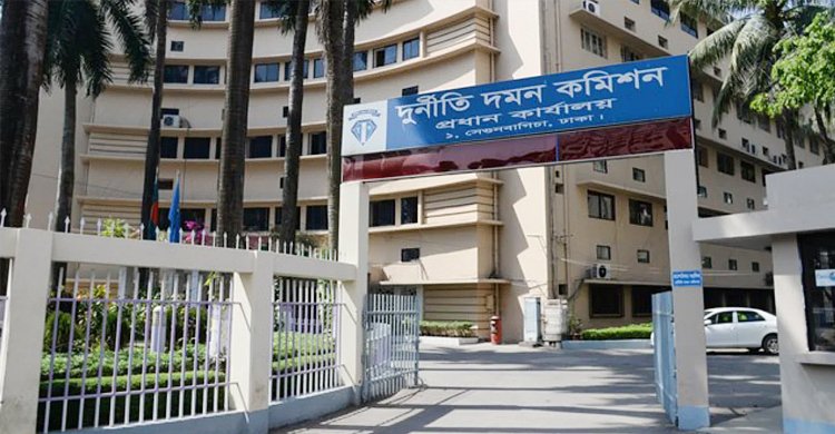 বেনজীরের জালিয়াতি পাসপোর্ট অধিদপ্তরের ৮ কর্মকর্তাকে জিজ্ঞাসাবাদ করছে দুদক