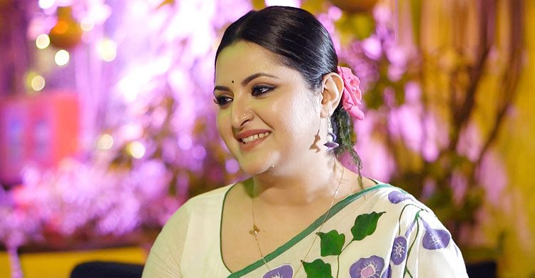 বিদায় রাসেলস ভাইপার’, কাকে ইঙ্গিত করে বললেন পরীমণি