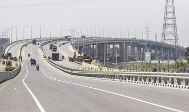 শিবচরে বঙ্গবন্ধু এক্সপ্রেসওয়েতে ৩ ট্রাকের সংঘর্ষ, যান চলাচল বন্ধ