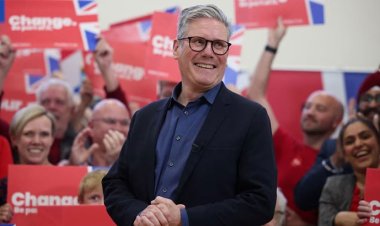 ১৪ বছর পর যুক্তরাজ্যের মসনদে লেবার পার্টি