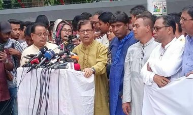 ভারত আমাদের সঙ্গে বন্ধুসুলভ আচরণ করছে না: মান্না