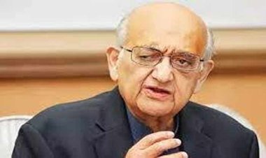 সিলেক্টেড কয়েকজনের হাতে রাষ্ট্র জিম্মি