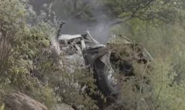 স্কুল মিনিবাস দুর্ঘটনায় নিহত ১২