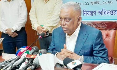  শিক্ষার্থীরা মনে হয় লিমিট ক্রস করে যাচ্ছে: স্বরাষ্ট্রমন্ত্রী