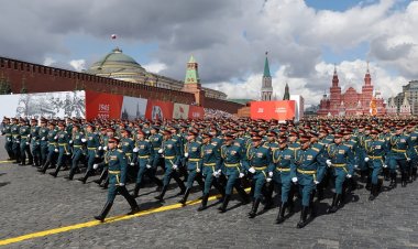 প্রতিদিন ১ হাজার সেনা নিয়োগ দিচ্ছে রাশিয়া