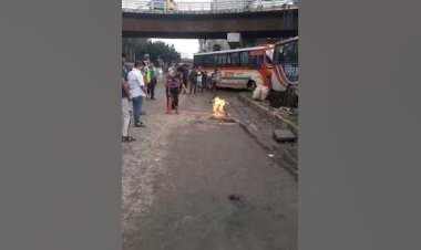  রামপুরা পুলিশ বক্সে আগুন, সড়কে ধাওয়া-পাল্টা ধাওয়া