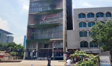  কানাডিয়ান ইউনিভার্সিটি ভবনে ভাঙচুর