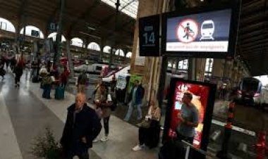 অলিম্পিকের পর্দা ওঠার আগেই প্যারিসে রেল নেটওয়ার্কে হামলা