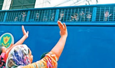 দেশব্যাপী সাঁড়াশী অভিযানে ৬ হাজারের বেশি গ্রেপ্তার,  ৫৫০ মামলা