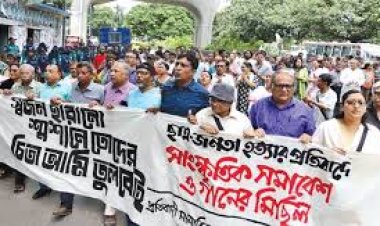 ‘এত মৃত্যু দেখে কেউ চুপ থাকতে পারে না’