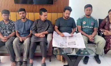 ডিবি হেফাজতে থেকে ভিডিও বার্তায় কর্মসূচি প্রত্যাহারের কথা বললেন ৬ সমন্বয়ক