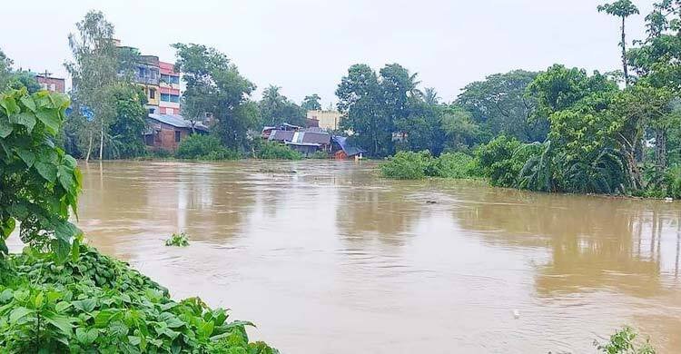 মাছ ধরতে গিয়ে মুহুরী নদীতে ডুবে যুবকের মৃত্যু