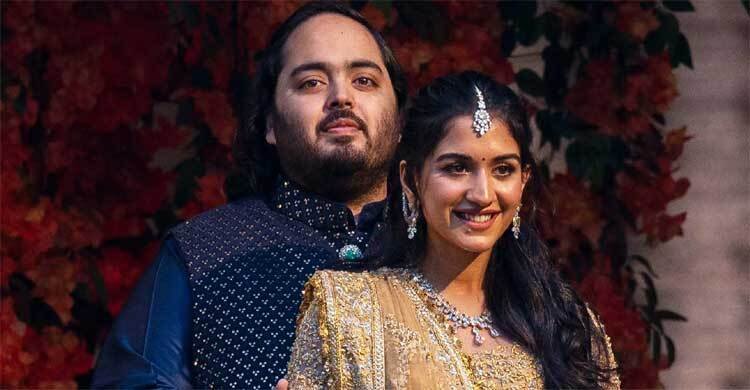 যেন রূপকথার বিয়ে আম্বানি পরিবারের অতিথিদের জন্য ভাড়া করা হয়েছে শতাধিক বিমান