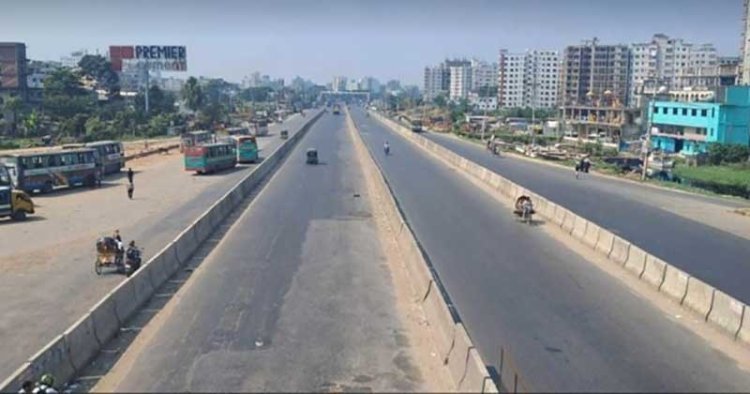 যাত্রাবাড়ীতে অবরোধ: ঢাকা-চট্টগ্রাম যানবাহন চলাচল সম্পূর্ণ বন্ধ
