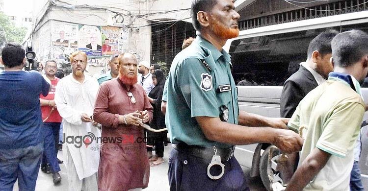 ঢাকায় গ্রেফতার ২৫৩৬