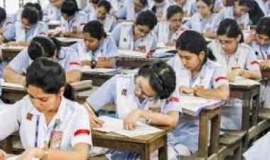  ১১ আগস্ট থেকে নতুন সূচিতে এইচএসসি পরীক্ষা