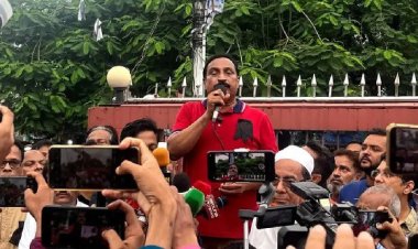 ‘ছাত্রদের হত্যার বিচার বাংলার মাটিতে হবে’