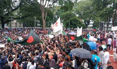 দ্রোহযাত্রায় জনসমুদ্র কেন্দ্রীয় শহীদ মিনার