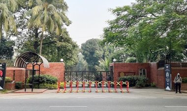  গণভবনে চলছে জাতীয় নিরাপত্তা কমিটির বৈঠক