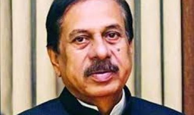 মতিউর রহমান চৌধুরীকে দেশ ছাড়তে বাধ্য করা হয়