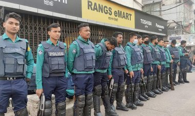  তিনদিন পর ইউনিফর্মে ফিরছে পুলিশ