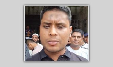  প্রধান বিচারপতিকে অবশ্যই পদত্যাগ করতে হবে: হাসনাত আব্দুল্লাহ