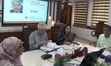  শিল্প মন্ত্রণালয়ে মতবিনিময় করেছেন উপদেষ্টা আদিলুর রহমান খান