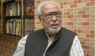 অন্তর্বর্তী সরকারের সময় ‘বেঁধে দিলেন’ কাদের সিদ্দিকী!