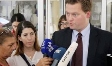  আইসিসিতে হাসিনার বিচারের উদ্যোগ নিতে ব্রিটিশ মন্ত্রীর কাছে চিঠি