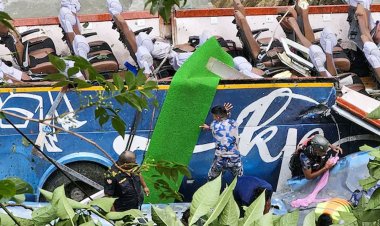 নেপালে সড়ক দুর্ঘটনা : নিহত ভারতীয়র সংখ্যা বেড়ে ৪১