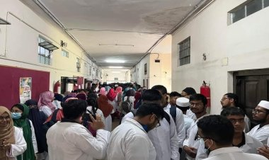 মমেকে নিষিদ্ধ হলো ছাত্র-শিক্ষক রাজনীতি 